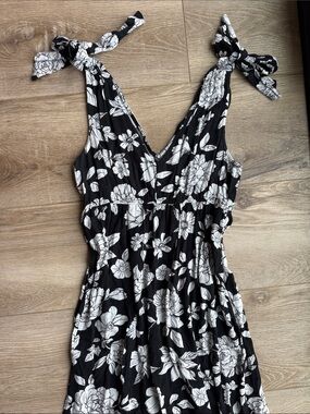 Charlotte Russe Floral Dress